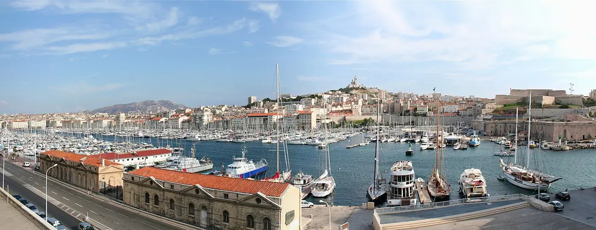 Boote im Vieux-Port von Marseille
