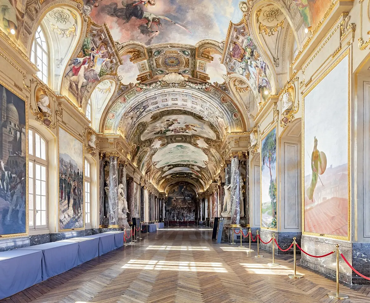 Die reich bemalte Salle des Illustres im Capitole von Toulouse.