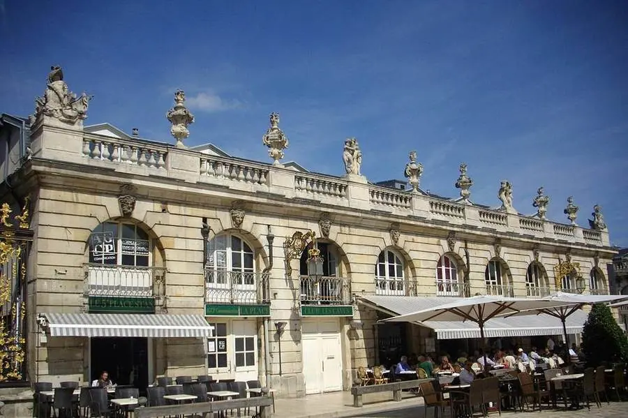 Palaisfassade an der Place Stanislas in Nancy
