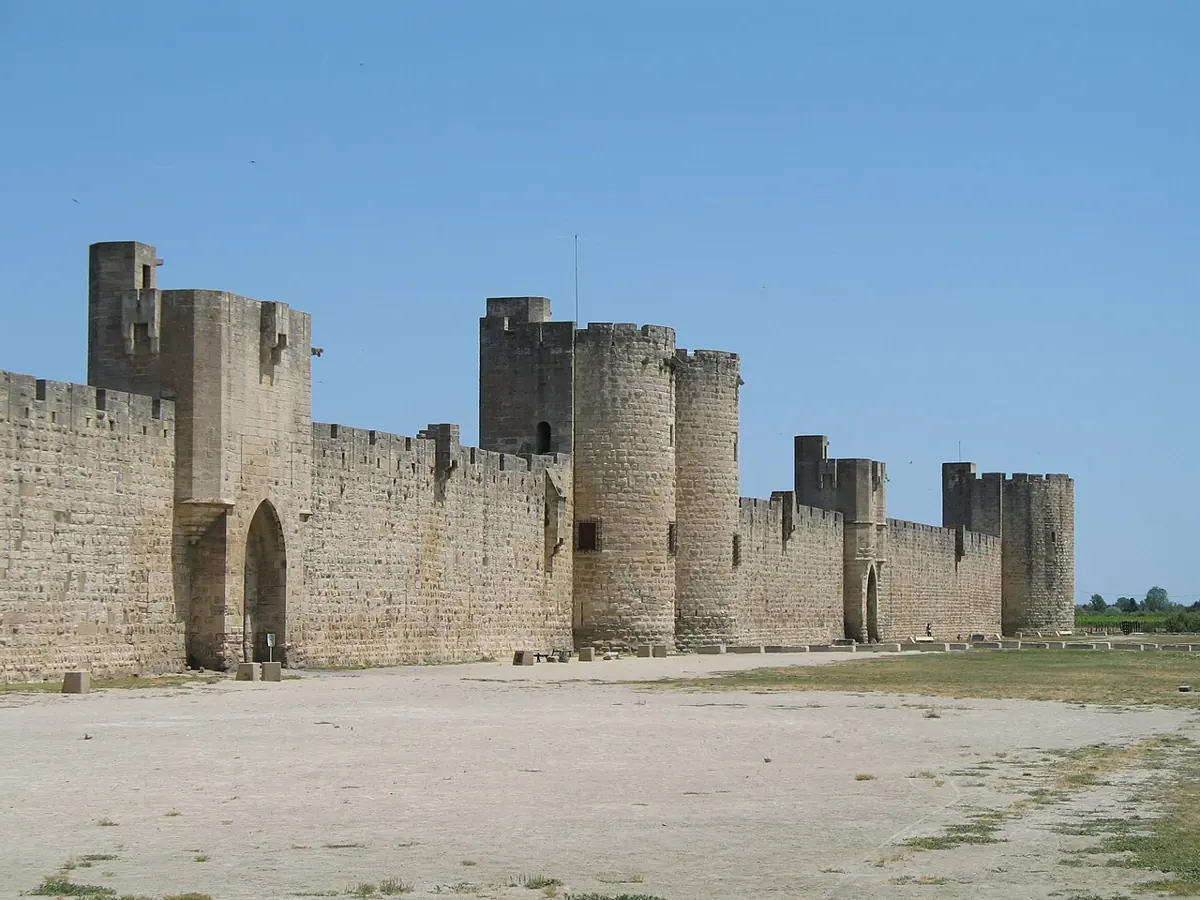 Wehrtürme und Stadtmauer von Aigues-Mortes
